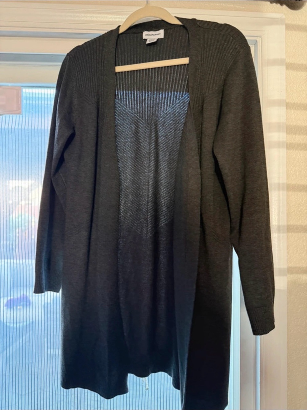 Stitchcount Open-Front Long Cardigan in Charcoal